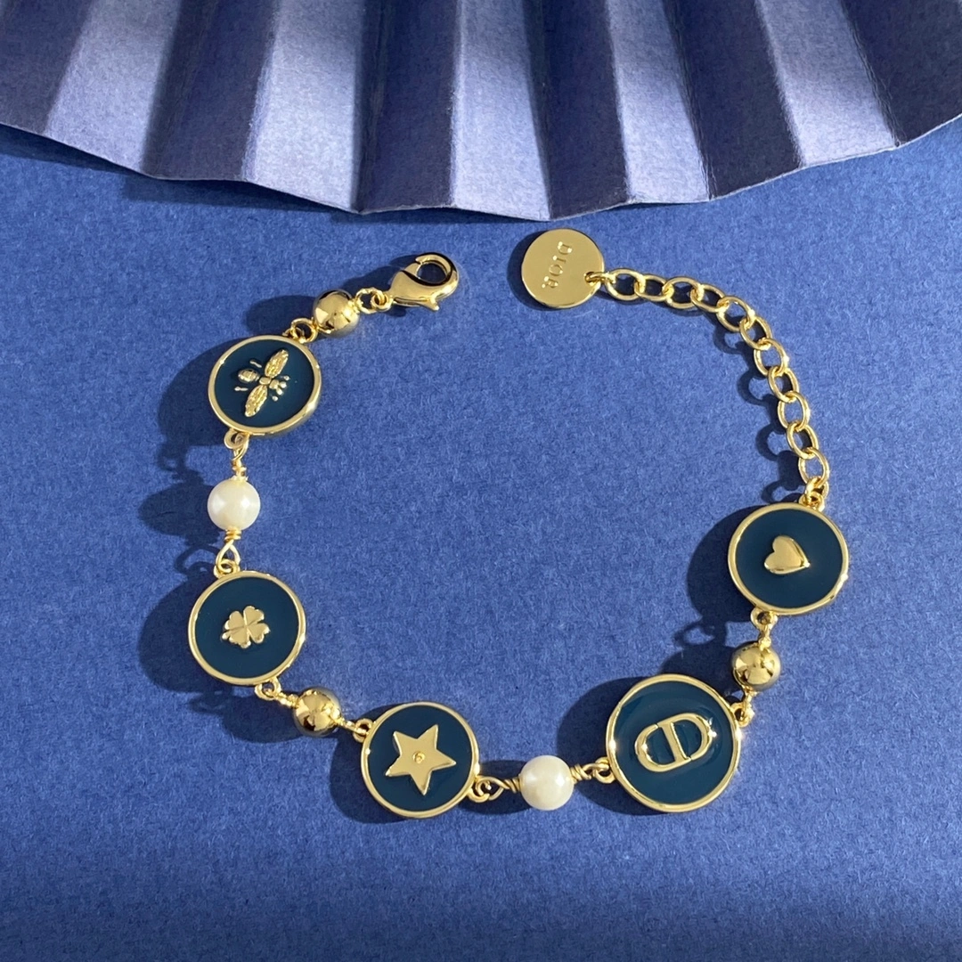 Barbara--4ior Bracelet16.2g；necklaces23.4g item:E-S092I2038H